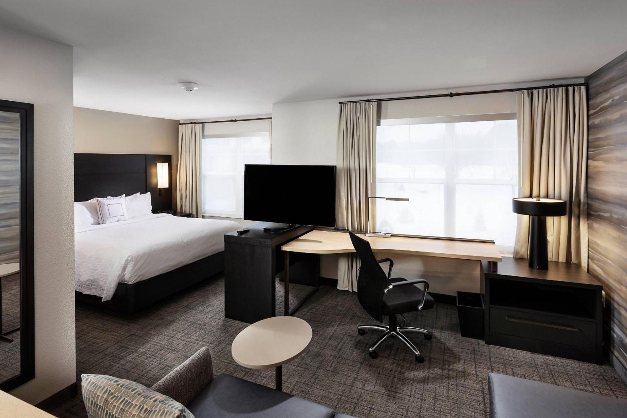 Residence Inn By Marriott Milwaukee Brookfield Exteriör bild